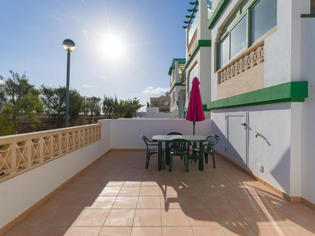 Homeforguest Apartamento Con Piscina En Caleta De Fuste Exterior photo